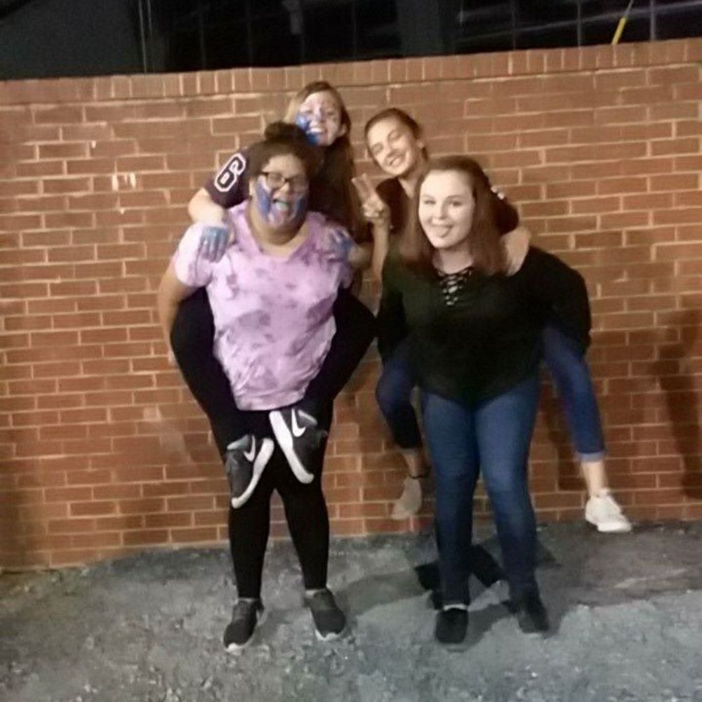 Meet your Posher, Rachel